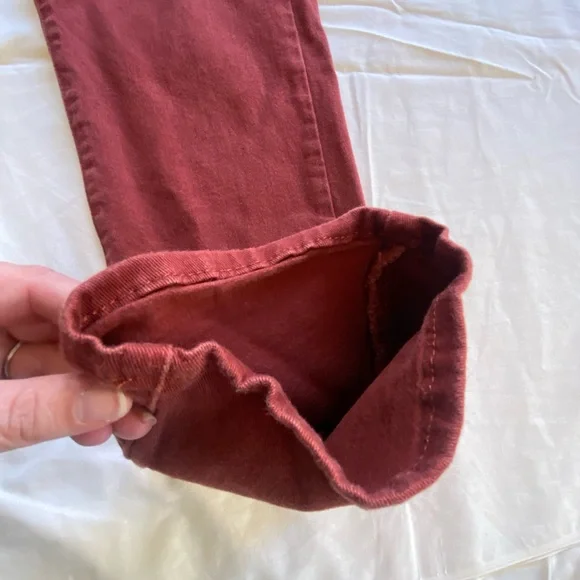 Levi's Brick Red stretch women’s Denim Jeans - Picture 2 of 8